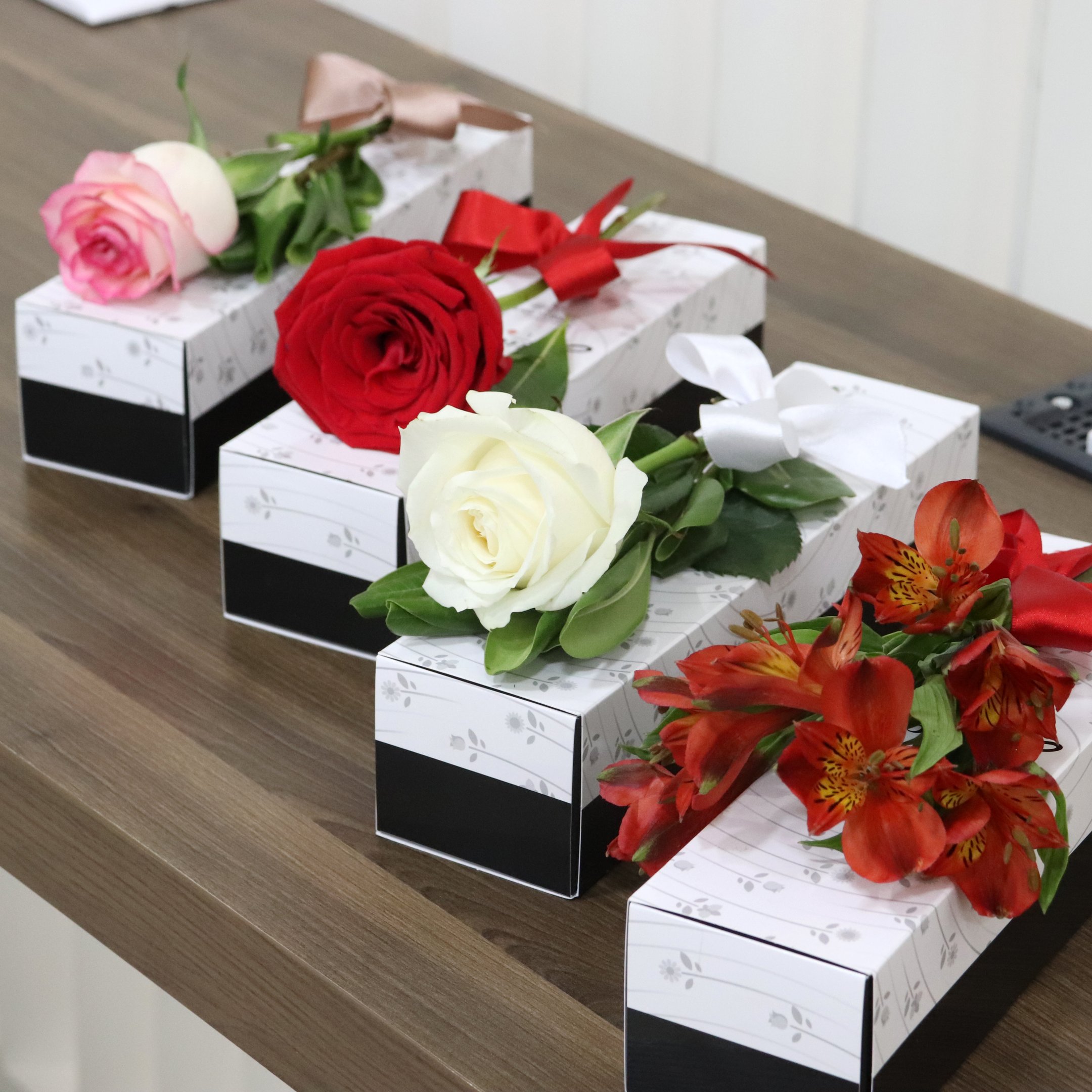 Sensacional Astromélia Vermelha