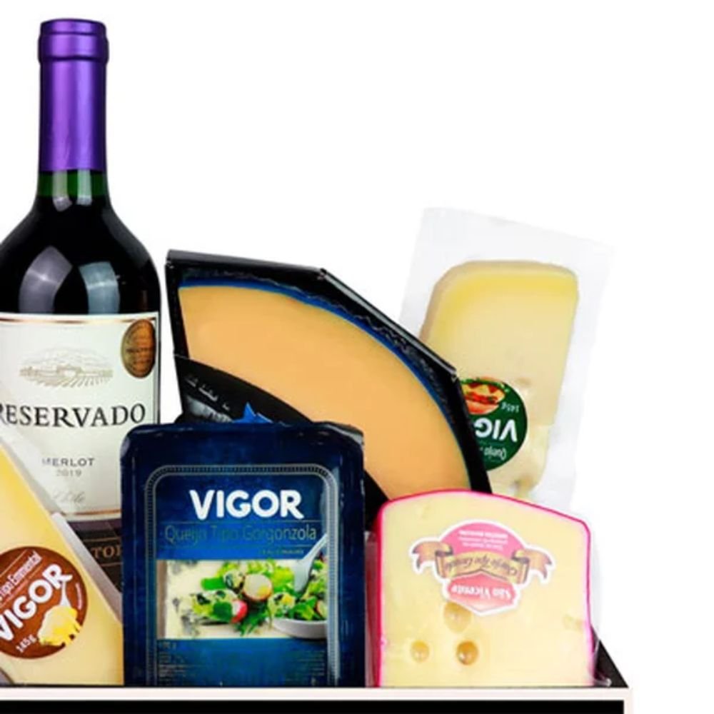 Cesta Gourmet De Queijo e Vinhos