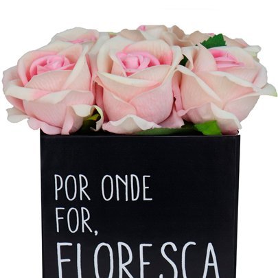 Rosas Artificiais Cor de Rosa no Box Floresça