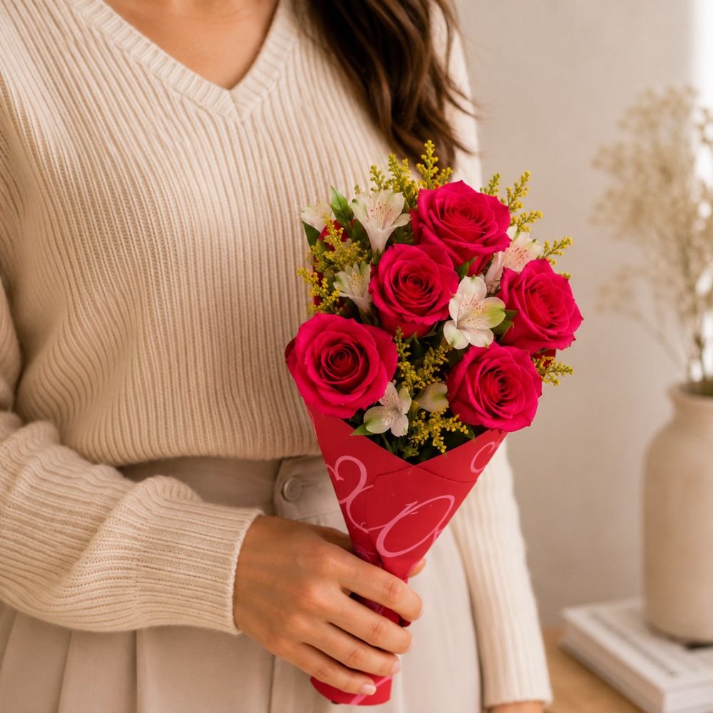 Buquê Encanto com 5 Rosas Pink Love