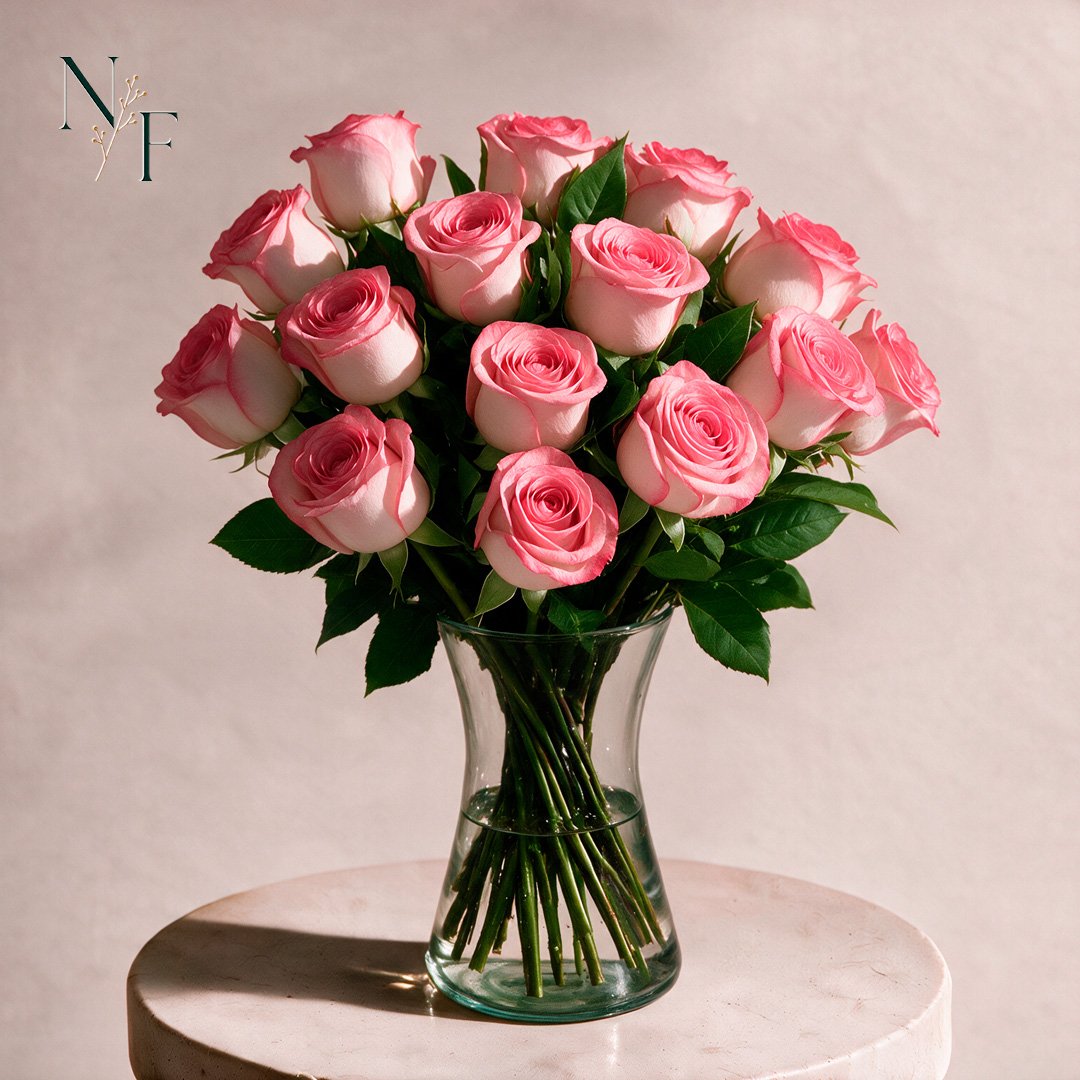 Arranjo Serenidade com 12 Rosas Cor de Rosa