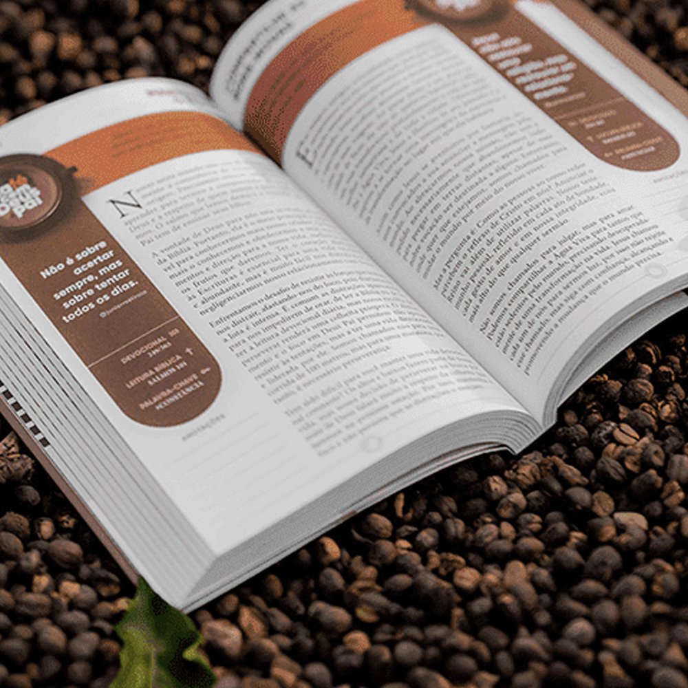 Livro Café com Deus Pai Edição 2025 - Capa Brochura