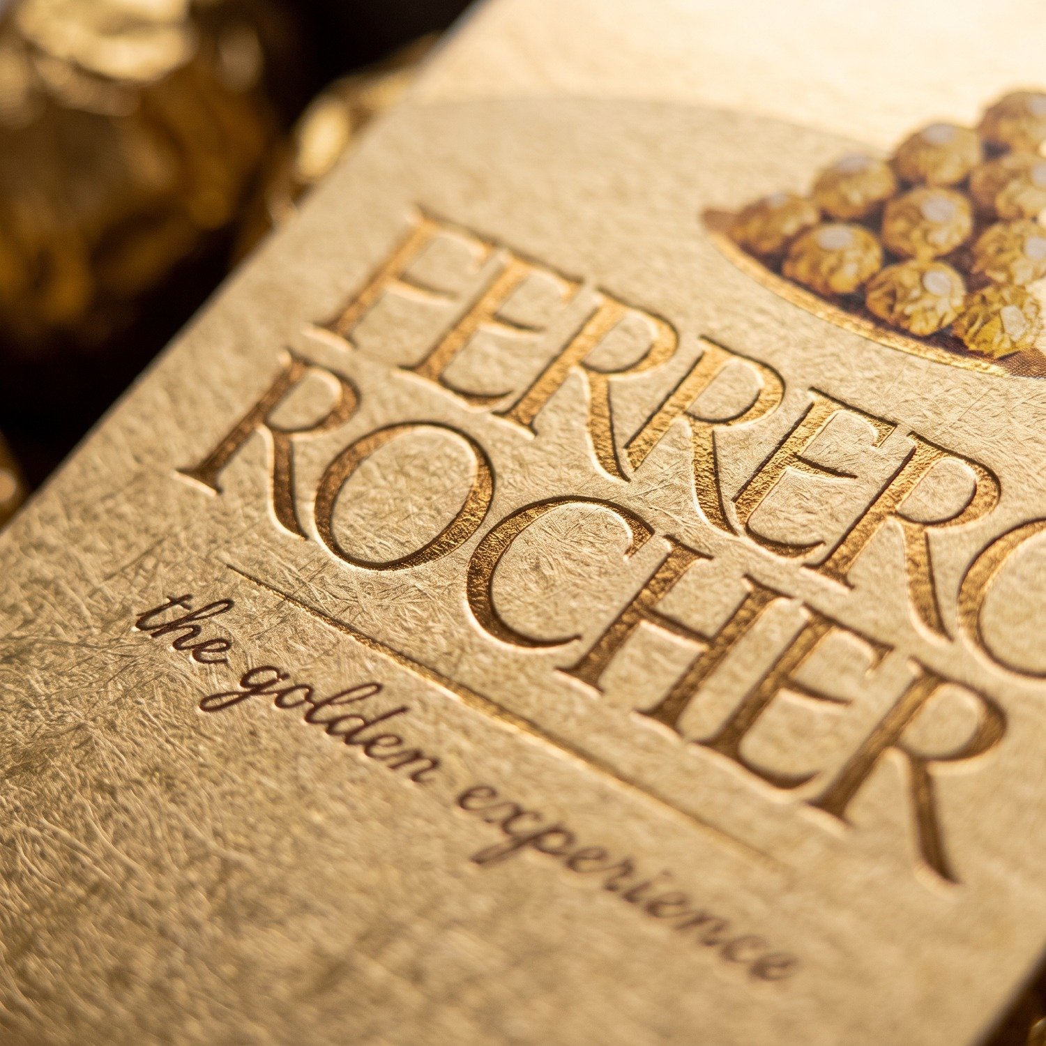 Caixa de Bombom Ferrero Rocher 100g