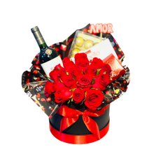 Box de Luxo - Rosas Vinhos e Chocolates