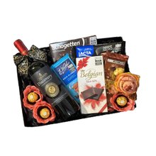 Cesta de Presente Premium Vinho e Chocolate