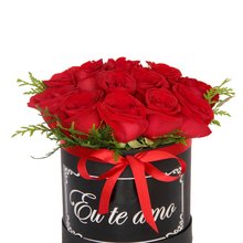 Box Com  Rosas Vermelhas Eu te Amo