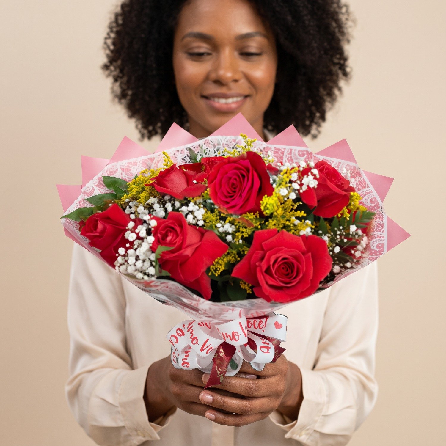 Buquê com 12 Rosas Importadas
