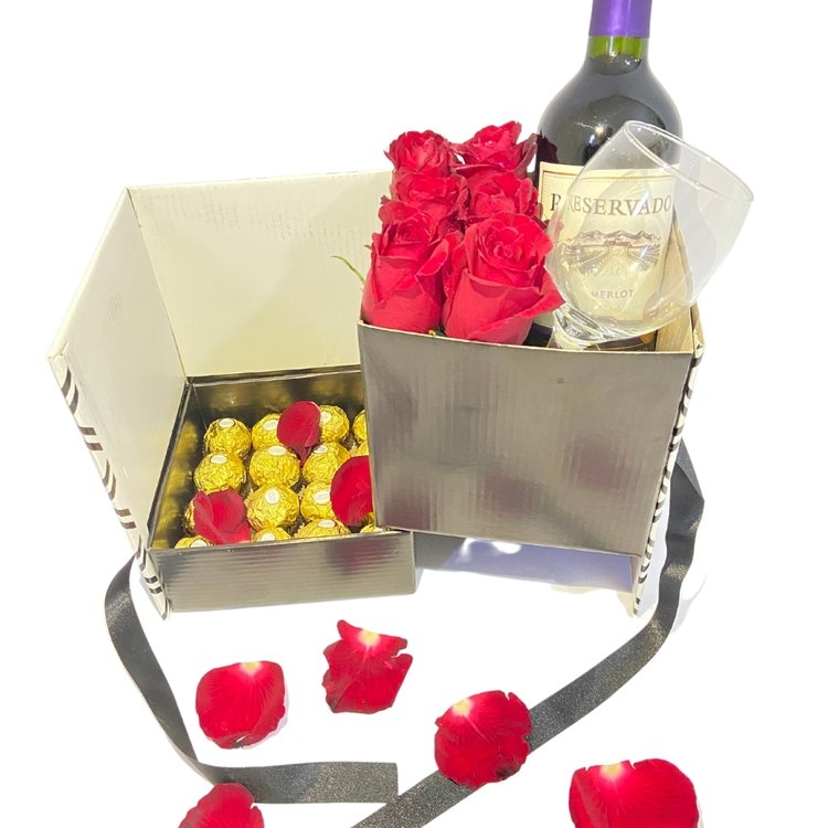 Box de Vinho com Rosas e  16 Ferrero Rocher
