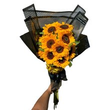 Mega Buquê com 10 Girassol Premium
