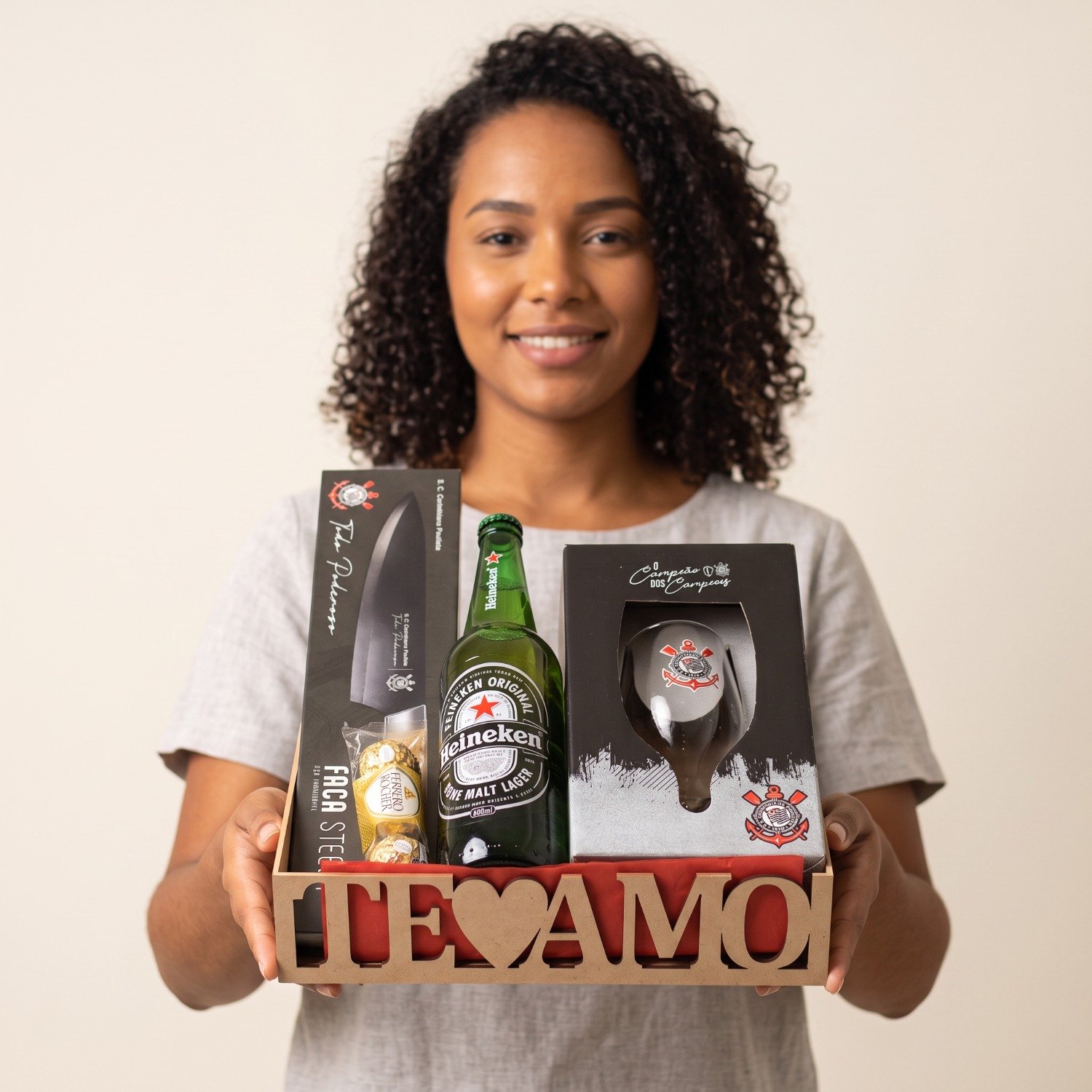 Cesta Cerveja e Taça para o Corinthiano