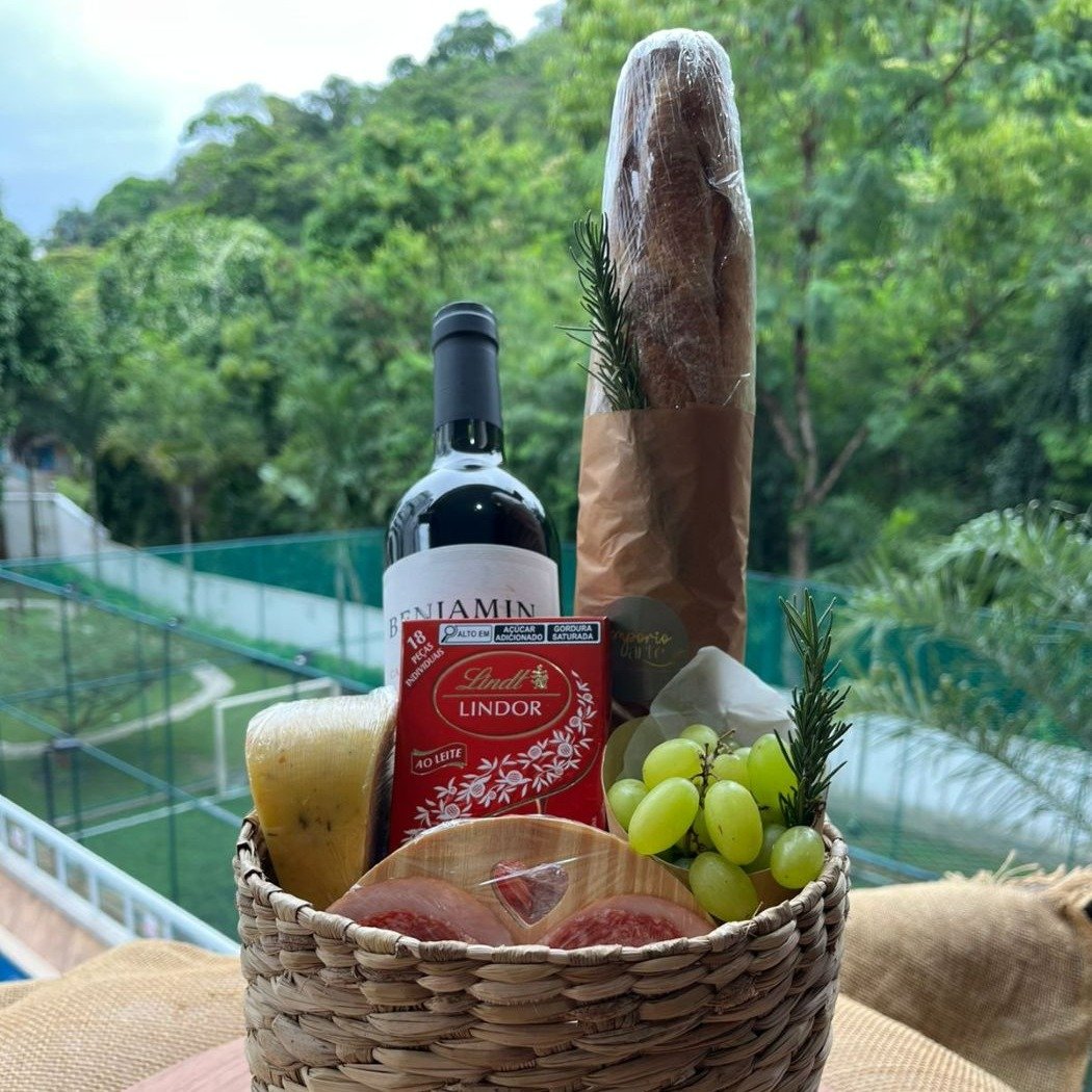 Cesta Vinho Charme Rústico