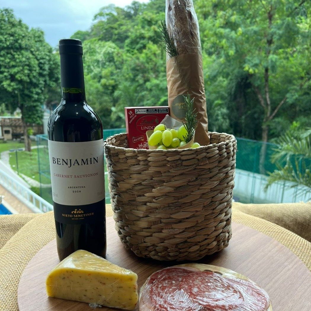 Cesta Vinho Charme Rústico