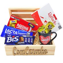 Baú com Chocolates diversos e caneca
