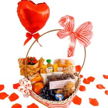 Cesta de Café da Manhã para Data Comemorativa Completa