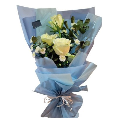 Mine Buquê com Rosas