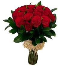 Buquê Tradicional de Rosas Vermelhas 