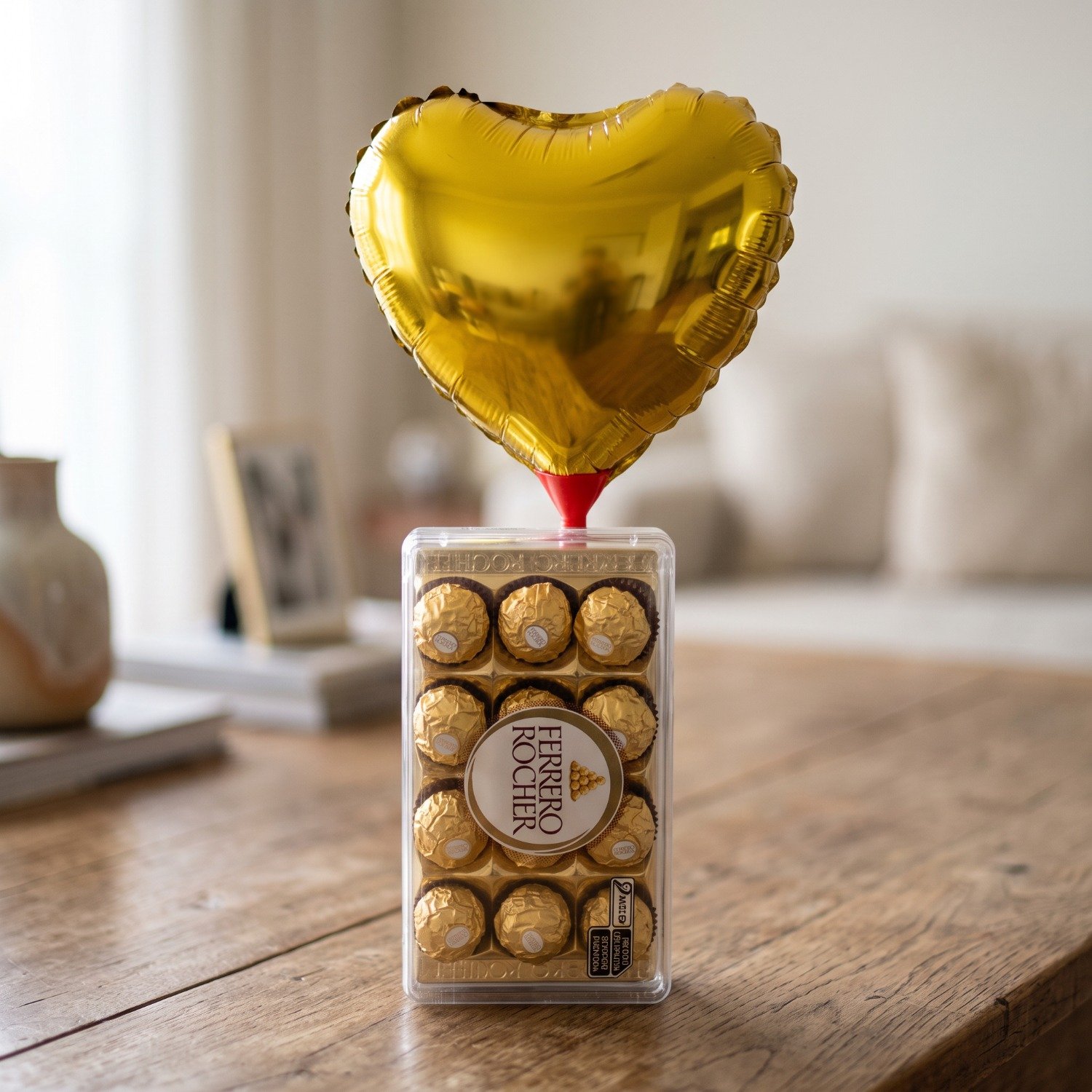 Chocolate com Balão Dourado