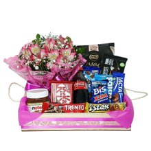 Bandeja Média de Chocolates com Astromélias