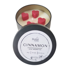 Vela Aromática de Maçã e Canela com Lindo Coração