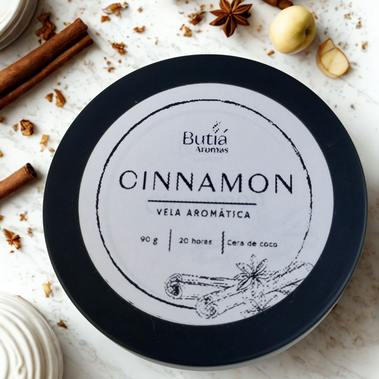 Vela Aromática de Maçã e Canela com Lindo Coração