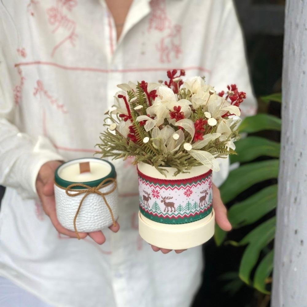 Kit Flores Desidratadas com Vela Aromática Natal