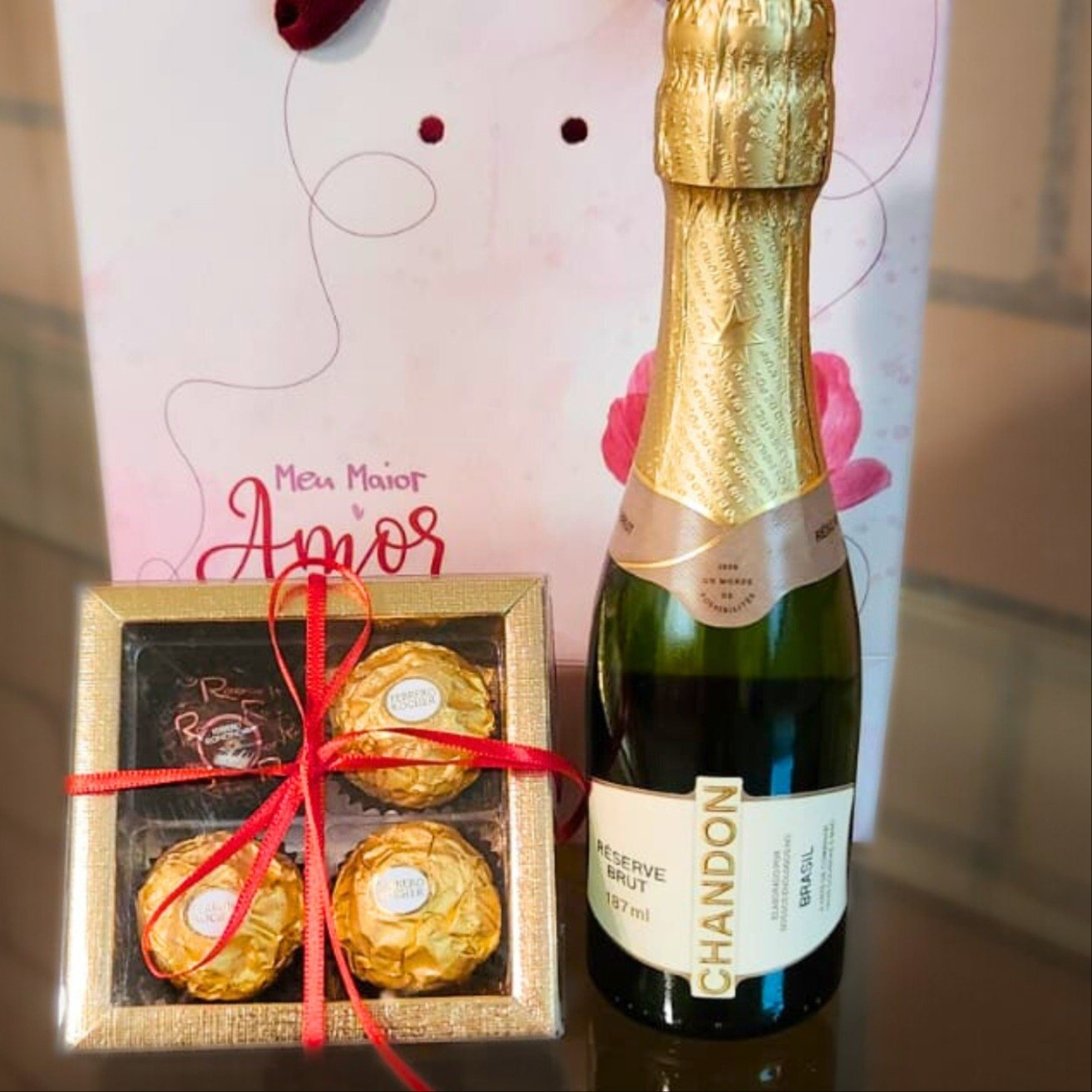 Meu Amor Espumante Chandon Chocolate Ferrero Rocher 