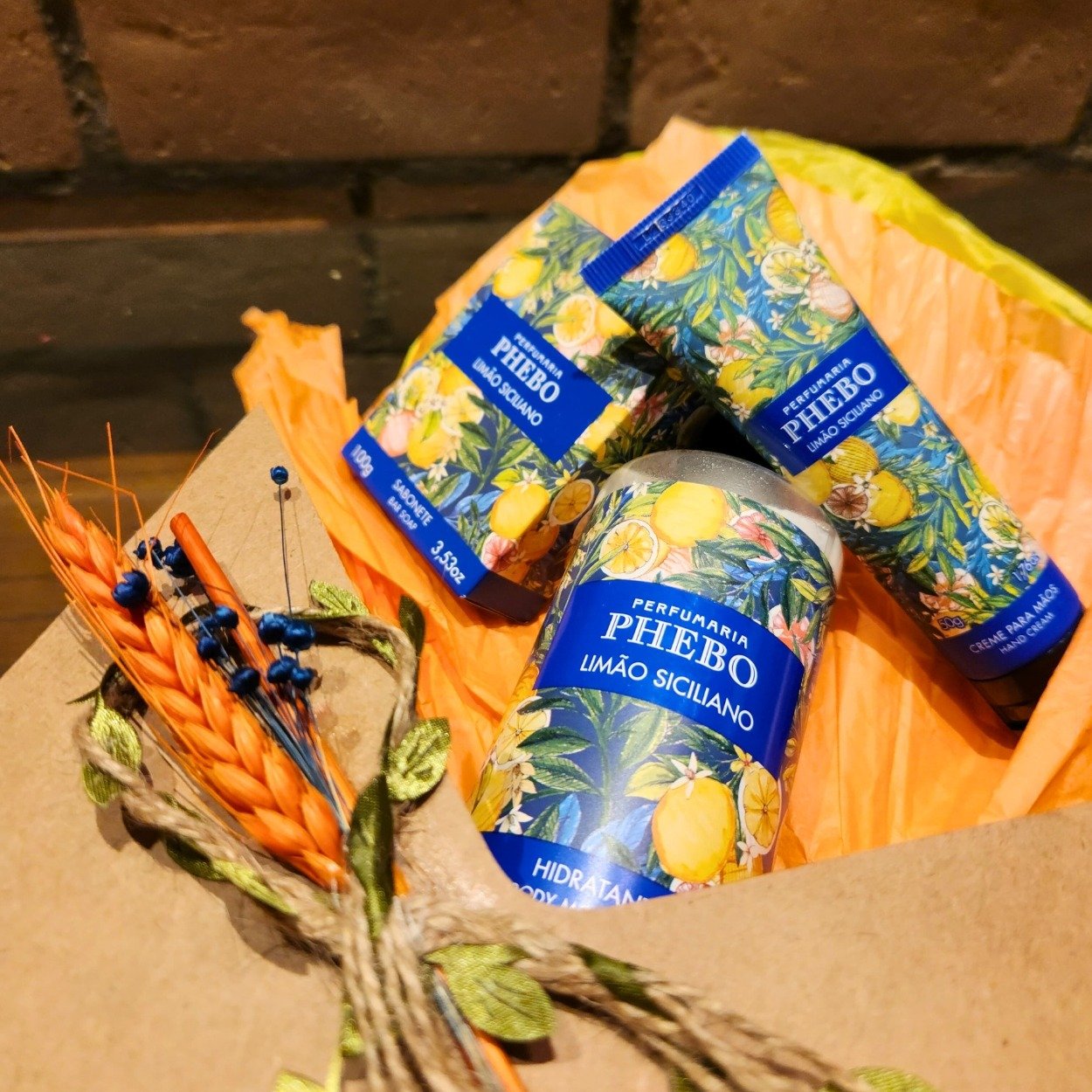 Carta Perfumada Mediterrâneo: Limão Phebo 