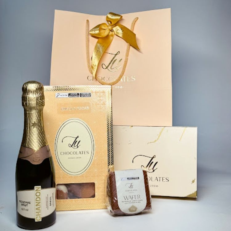 Kit Sabores que Abraçam Lu Chocolates e Chandon