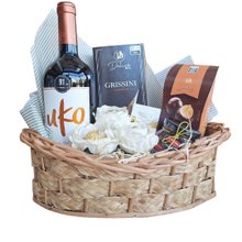 Cesta Vinho Reserva, Grissinis e Chocolates