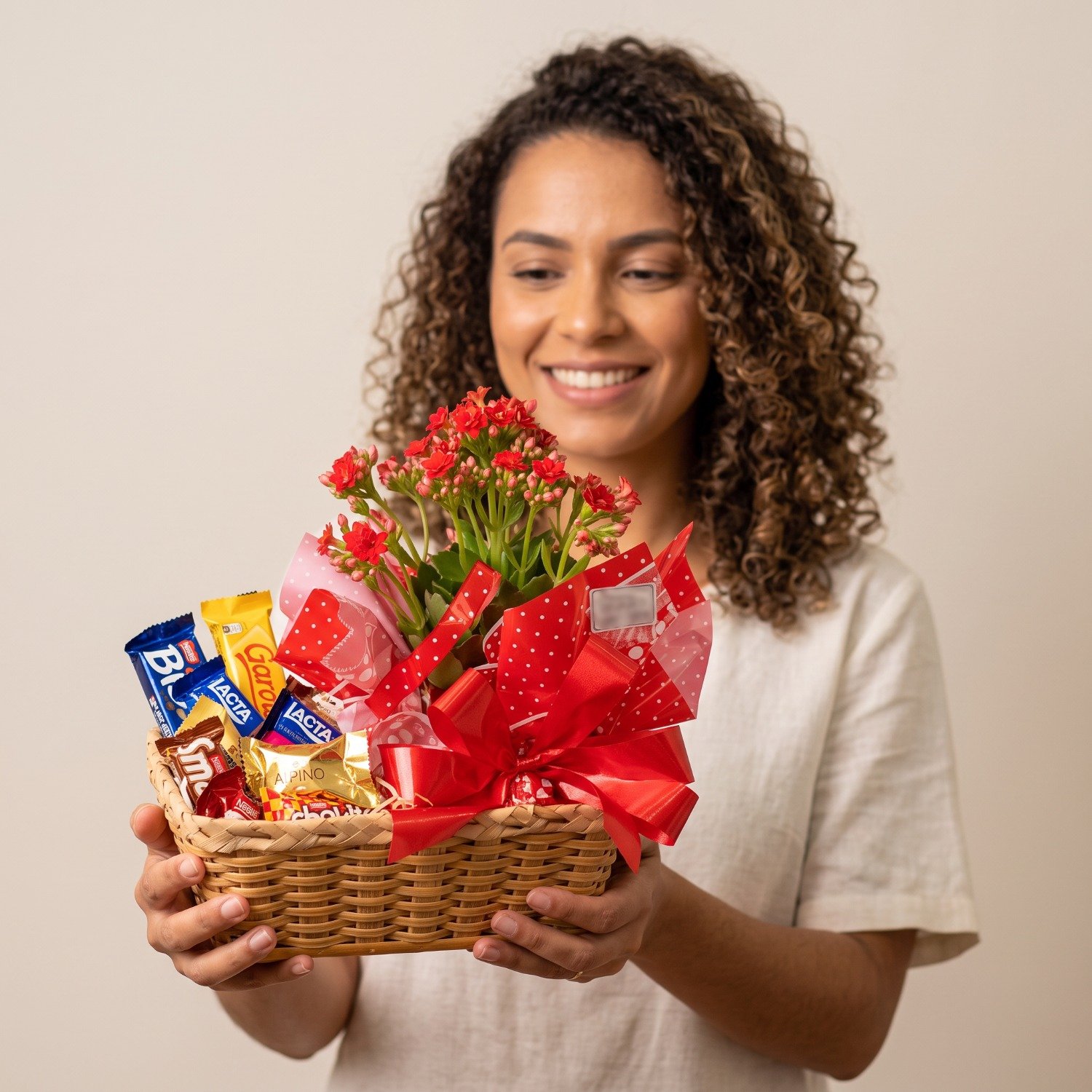 Cesta com Bombons e Kalandiva