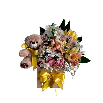 Caixa box com mix de flores e pelúcia