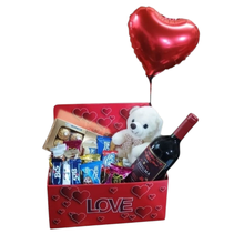 Cesta Love com Pelúcia e Vinho