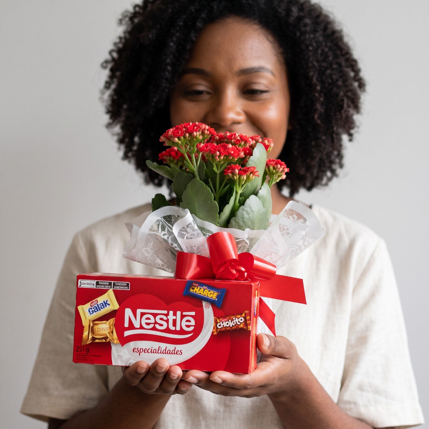 Flor da Fortuna Plantada Vermelha com Bombons
