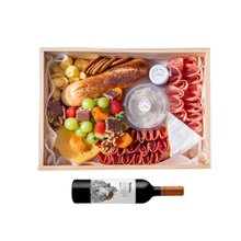 Caixa de Frios P + Vinho Tinto Merino