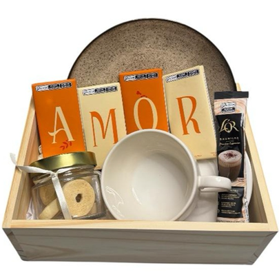 Cesta Romântica Para Ele:  Amor que Aconchega