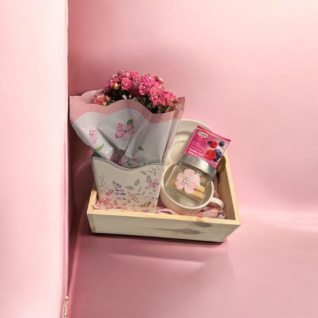 Cesta Mimo Outubro Rosa Presente Delicado com Flor