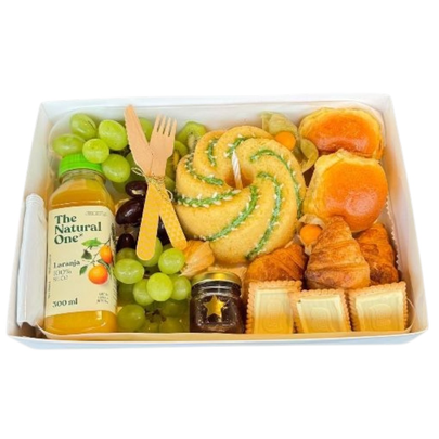 Caixa Gourmet Café da Manhã Premium com Bolo Artesanal