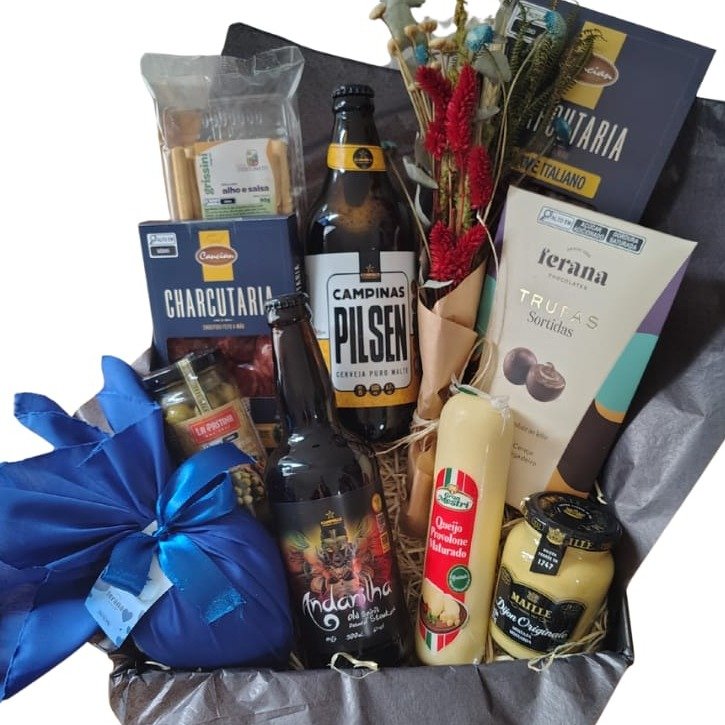 Cesta Presente C/Cervejas, Chocolates e Aperitivos