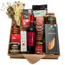 Cesta Gourmet com Vinho Italiano & Antepastos