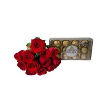 Buquê de 12 Rosas com Ferrero Rocher