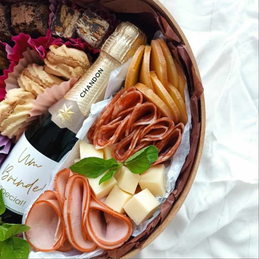 Grazing Box Celebrate - Chandon