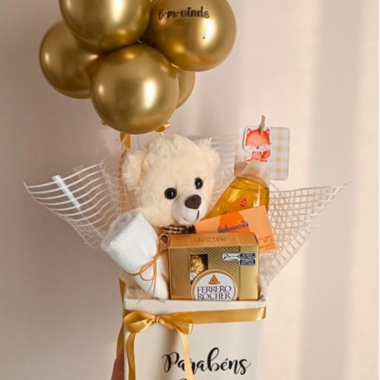 Box Maternidade Neutro Dourado