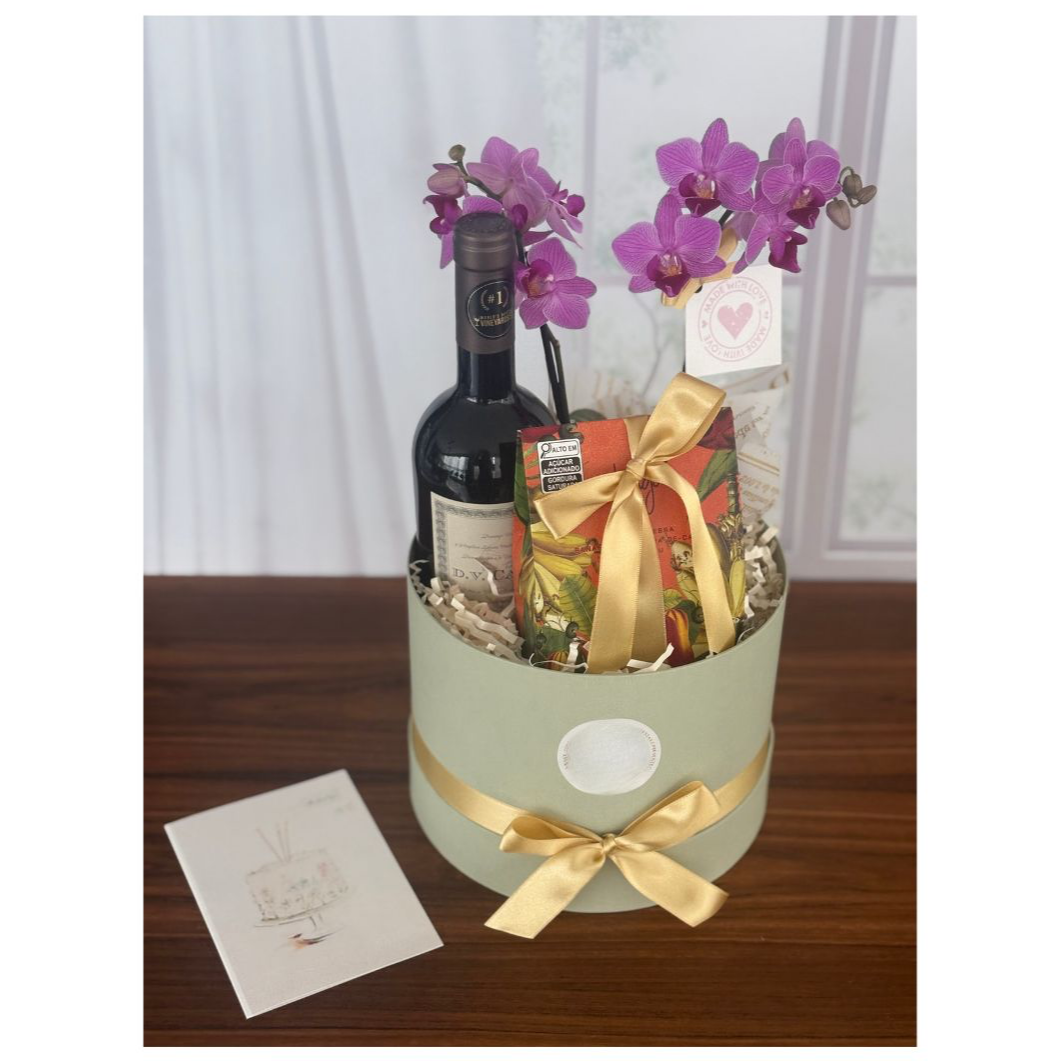 Cesta Box de Presente Vinho e Chocolate