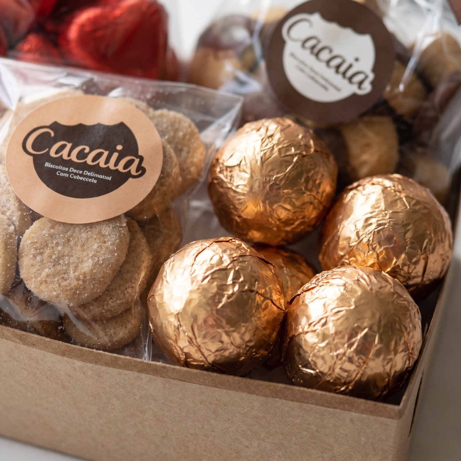 Cesta Corações de Biscoitos 