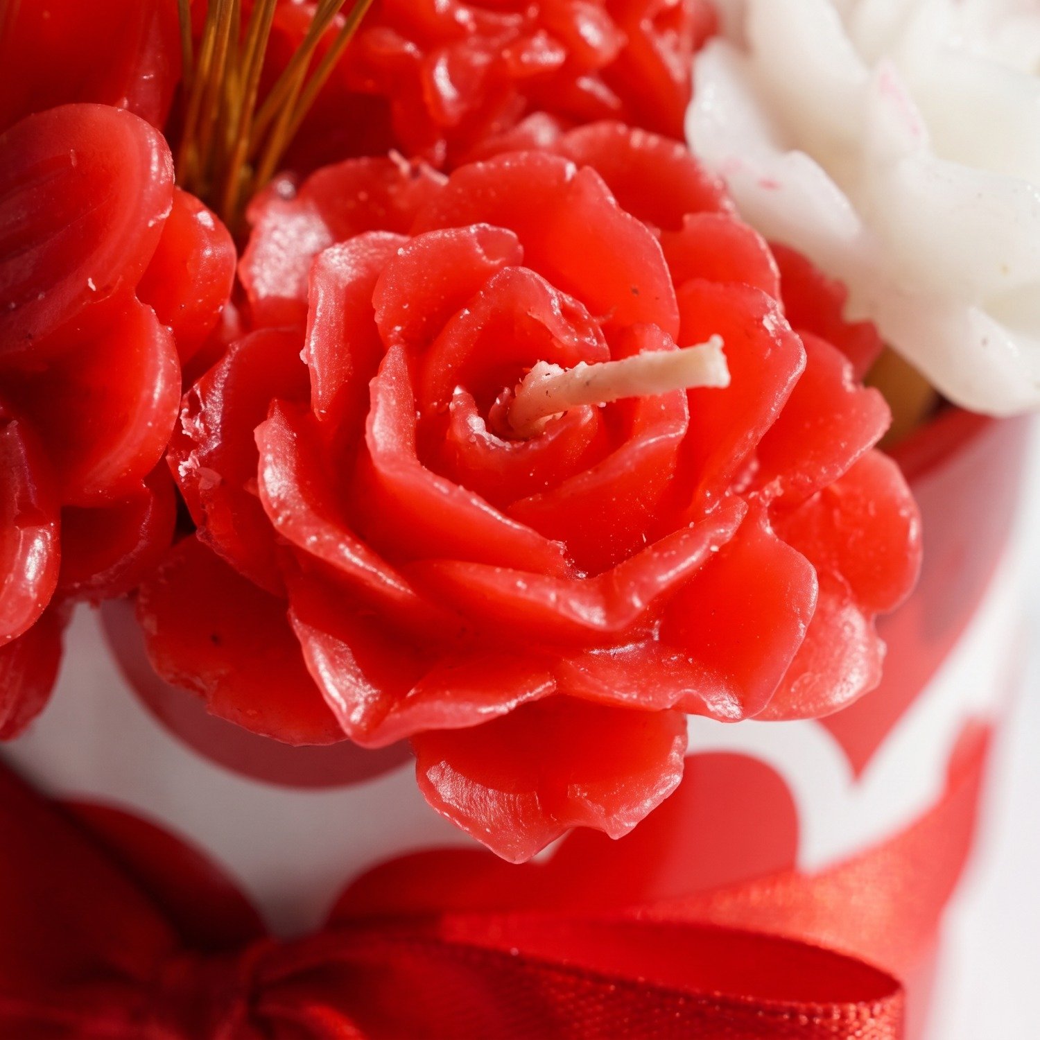 Arranjo Flores de Velas Aromáticas Vermelhas