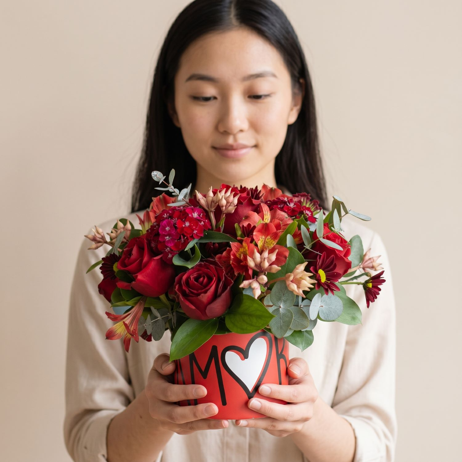 Arranjo Rosas e Alstroemérias