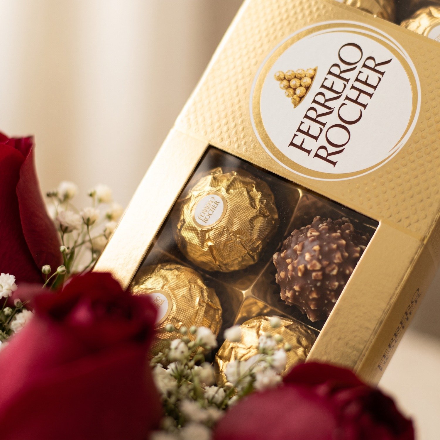 Box Rosas, Ferrero Rocher e Vinho