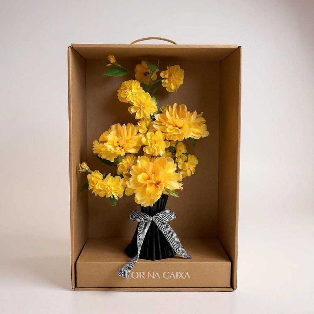 Buquê Dálias e Cravinas Amarelas - Envasado
