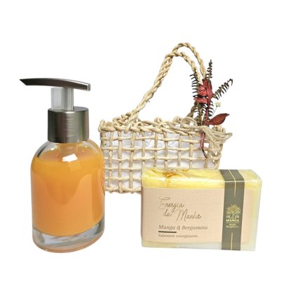 Cesta Sabonete Artesanal Líquido e Barra
