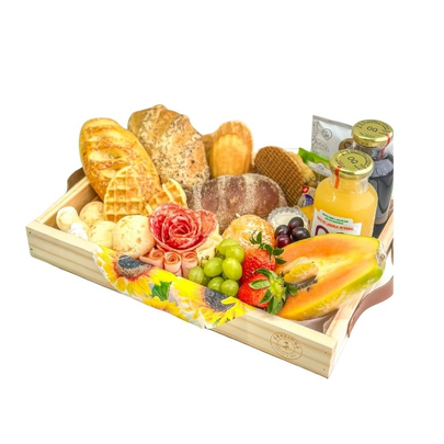 Cesta Entre Pães e Abraços